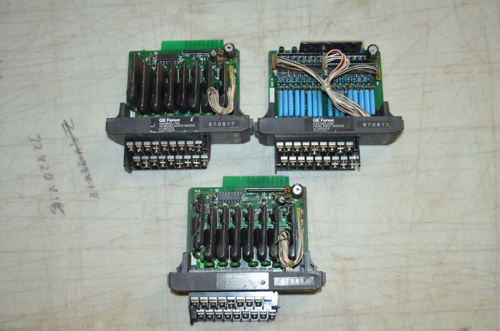 Foto 1 di 3