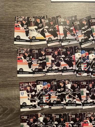 1991-92 Pro Set Los Angeles Kings 30+ Card Team Lot - Picture 7 of 10