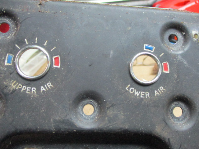 Rolls-Royce Silver Shadow 1970 Dash trim bezel