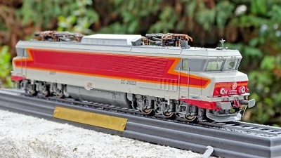JOUEF . Locomotive Electrique CC 21002 . SNCF. réf. 8441 . HO - Photo 1/3