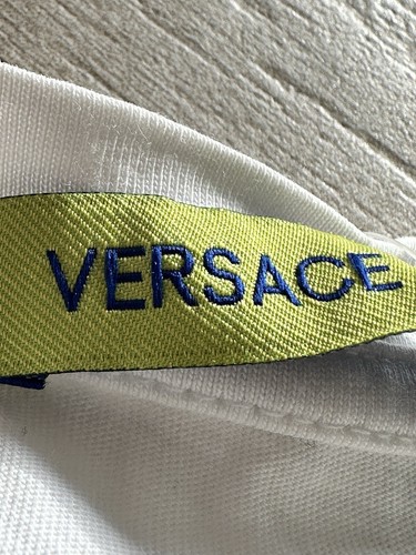 Versace Jeans Couture white short sleeved t shirt size L-XL - Picture 3 of 4