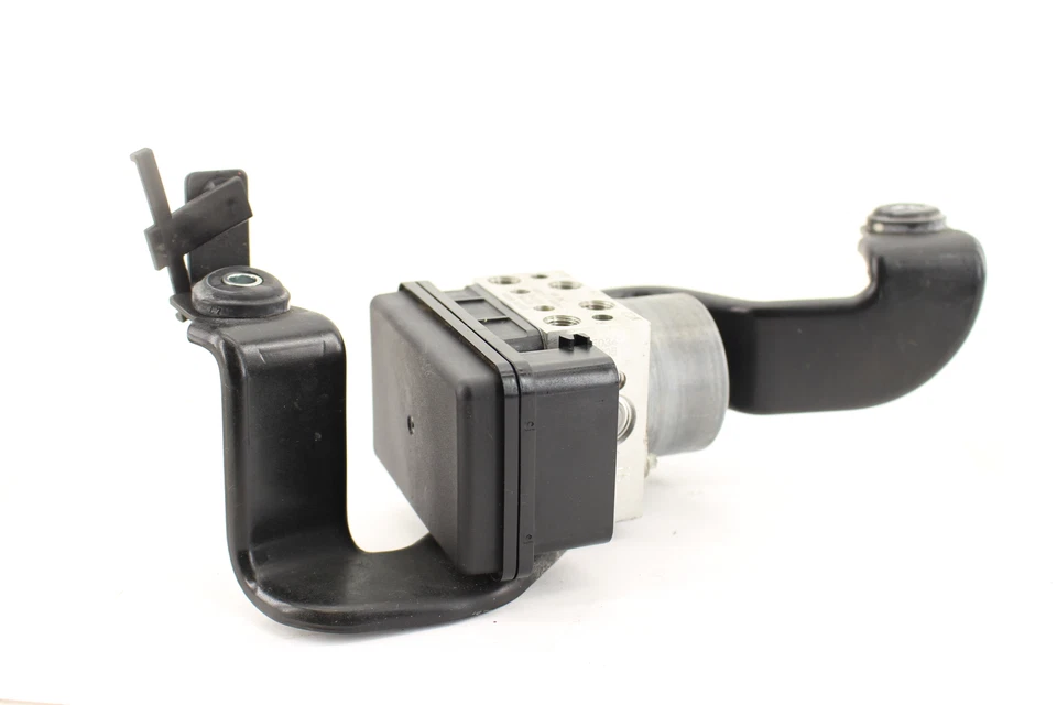 Suzuki GSXS1000F 2019 módulo de unidad de bomba ABS fabricante original Foto 3 de 4