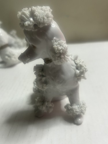Vintage 50's~ White Spaghetti Poodle Lot Of 3 ~ Dog Figurines ~ Gold Trim 5” - Picture 11 of 18