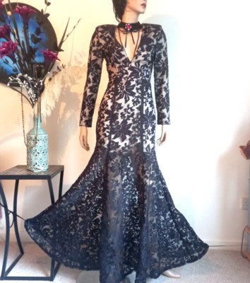 NEW GOTHIC WEDDING DRESS Black LACE Lined Plunge Neck MORTICIA Trailing  8