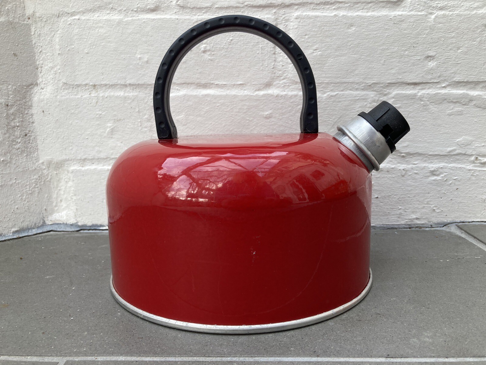 Vintage Red ‘Vicraft’ Aluminium Kettle Stove Top, Camping, Retro