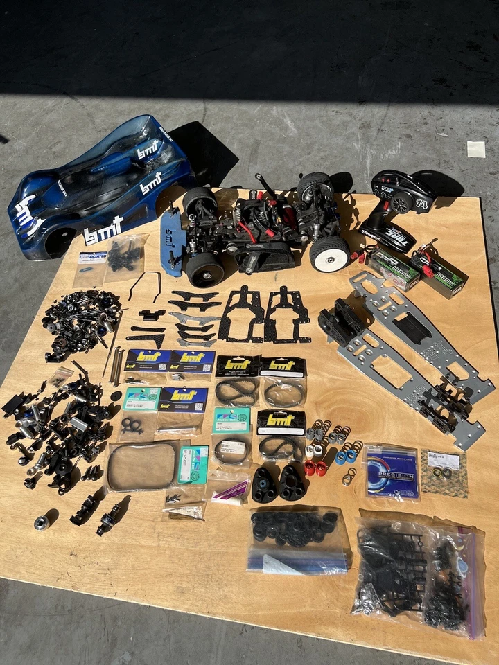 1/8 Rc BMT 081 Rally Game 1/8 Rc Car 8s Carbon Fiber RTR Lots Of Parts Included! - Image 2 of 4