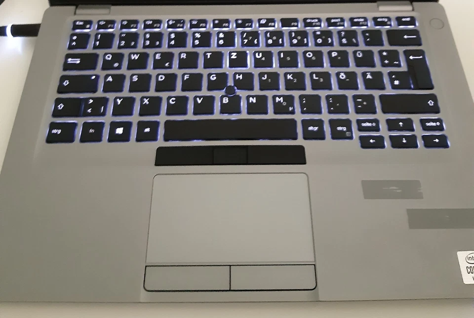 Dell Latitude 5411 · i7-10850H · 24GB · 128GB, Foto 2 von 5