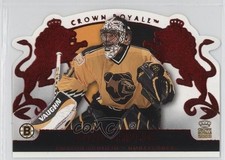 2002-03 Pacific Crown Royale Red Steve Shields #8 0a4