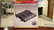 Hornby OO Scale R636 Double Track Level Crossing Train CIB