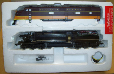 Proto 2000 HO Illinois Central EMD E6 Locomotive #4001, DCC Ready, LNIB 23208