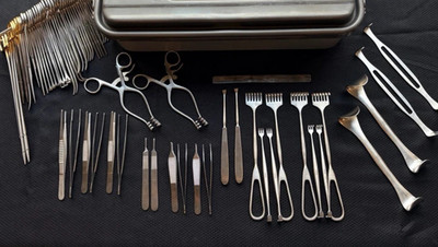 48 Piece V. Mueller General Surgical Instrument Tray w/ tray