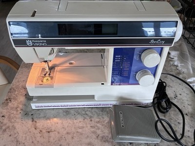Husqvarna Viking Sew Easy 320 Sewing Machine + Foot Pedal Tested & Working