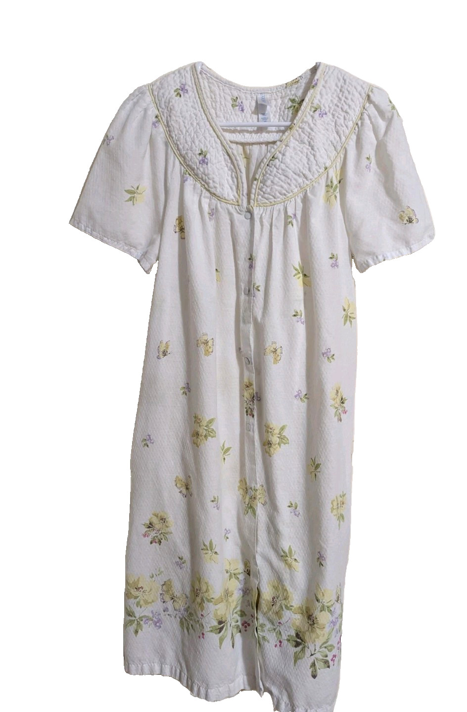 Simply Basic Sleepwear Medium White Housecoat Sna… - image 1