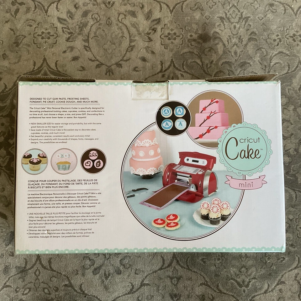 Cricut Cake Mini Electronic Cutting Machine never used. Worn box - Image 2 of 3