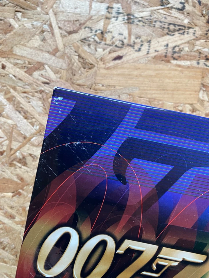 James Bond Collection 007 Gift Set - Vol. 1 (VHS, 1999, 7-Tape Set) - Image 3 of 4