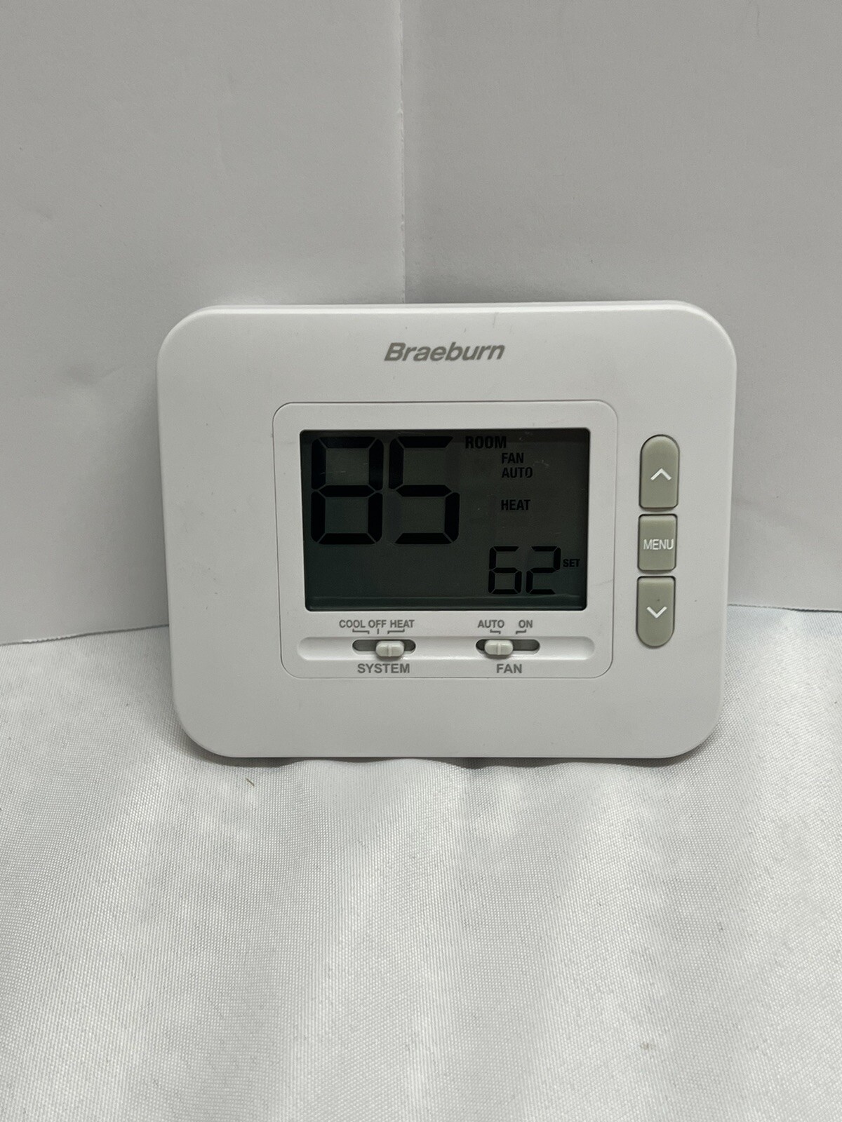 Braeburn 1030 NonProgrammable Thermostat 1 Heat 1 Cool Conventional