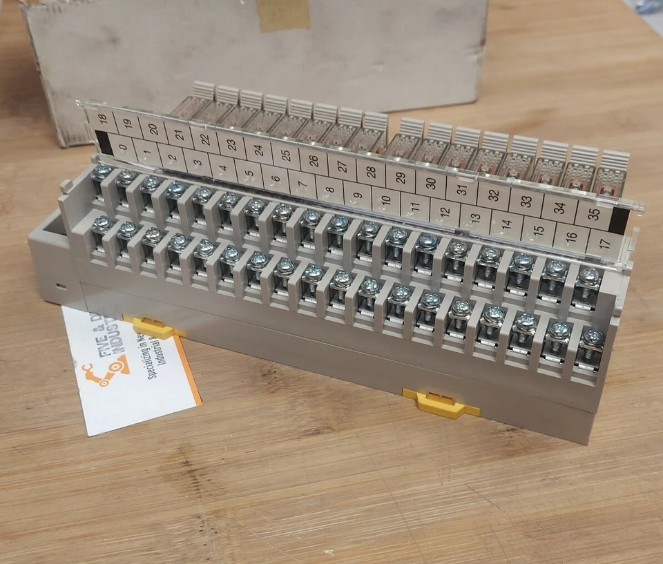 Yoshida PXGR16-V6-D020N Relay Terminal Module 24VDC - Image 2 of 4