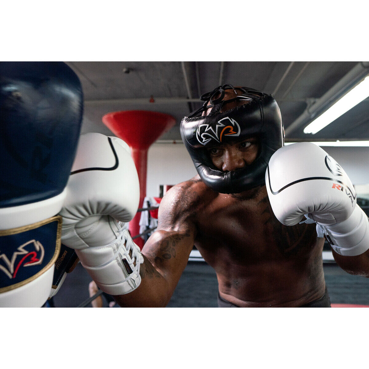 RIVAL Boxing RHGFS3 Guerrero Face-Saver Headgear - Silver | eBay RIVAL Boxing RHGFS3 Guerrero Face-Saver Headgear - Silver | eBay