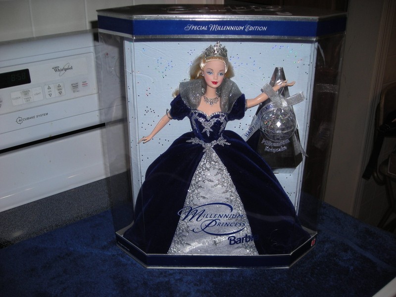 Barbie Millennium Princess,  New in Box - includes Keepsake ornament