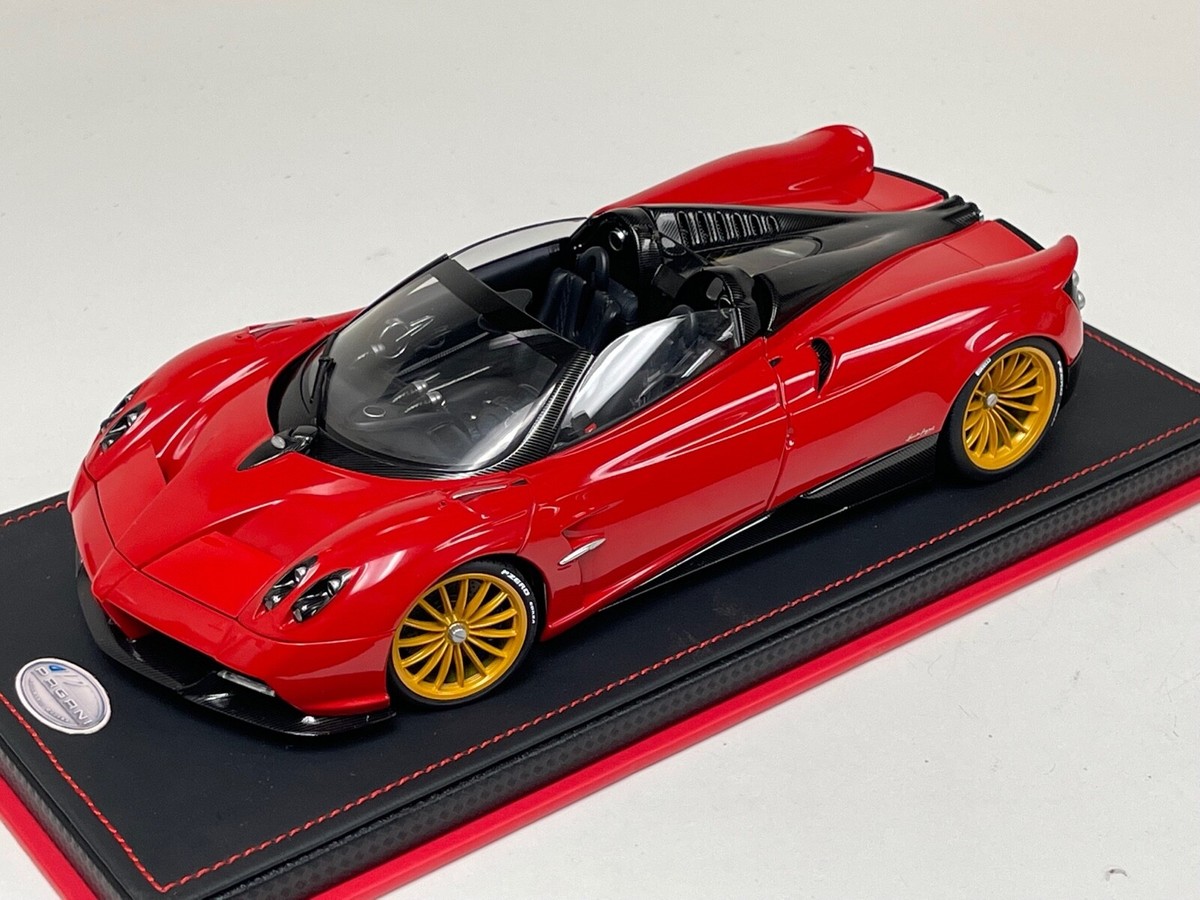 オートアート　1/18 PAGANI HUAYRA RED 1/18 AUTOart Pagani Huayra Red w/ Box From Japan Model Car