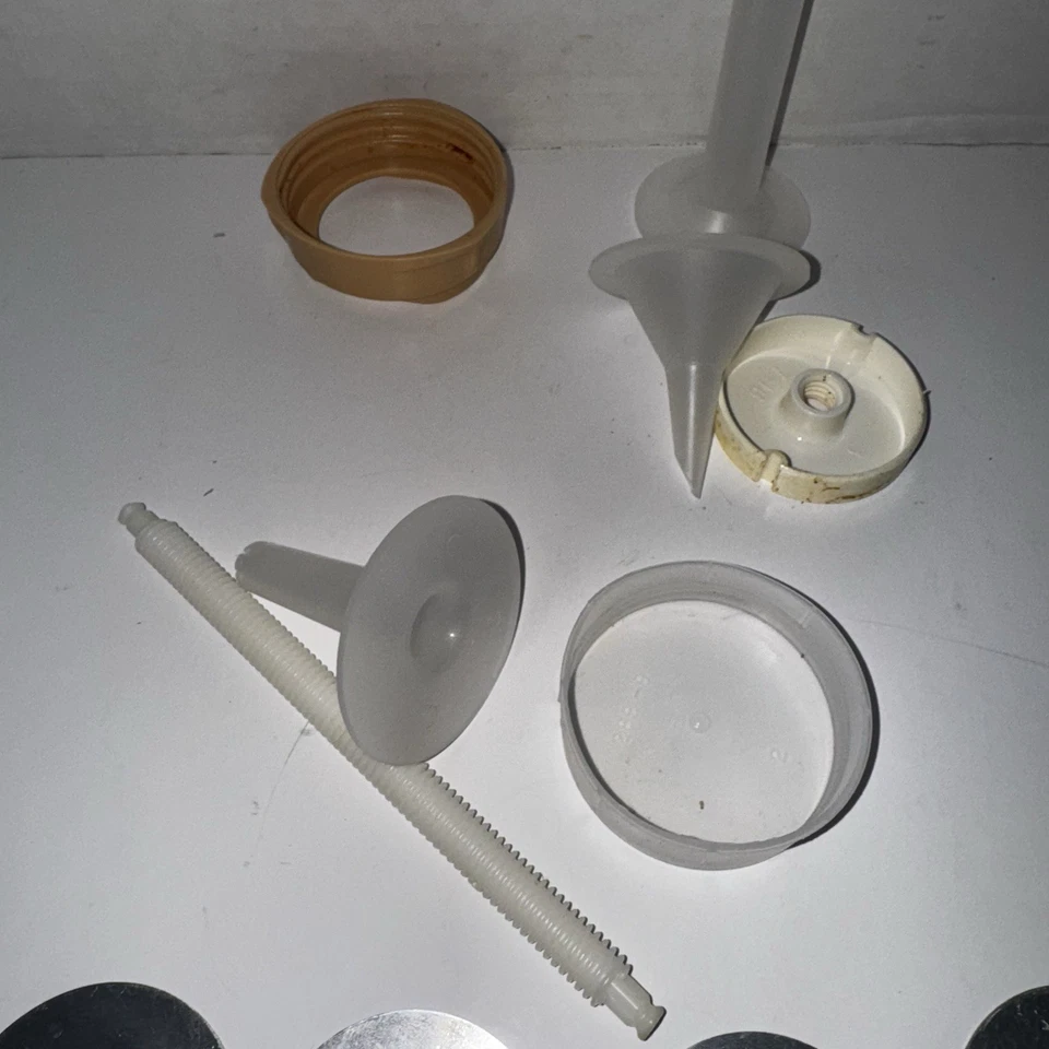 Wear-Ever 70123 Super Shooter Electric Cookie Press Tested Working Complete - Image 3 of 4