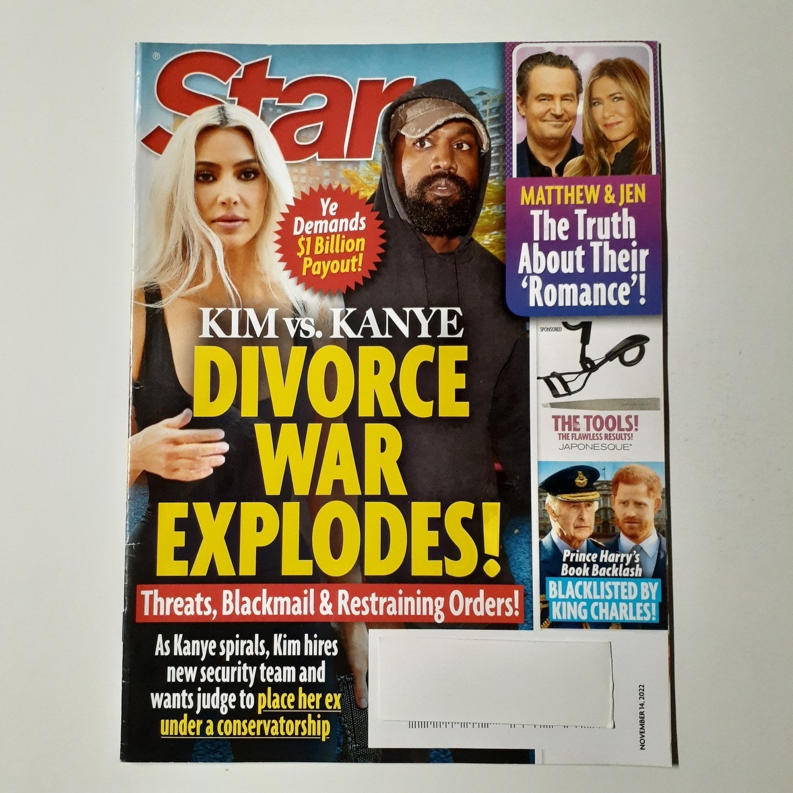 Star magazine november 14 2022 kim kanye divorce war explodes celebrity news