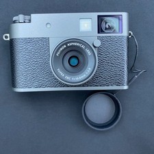 Fujifilm X Half Silver 18MP Digital 10.8mm f/2.8 Lens