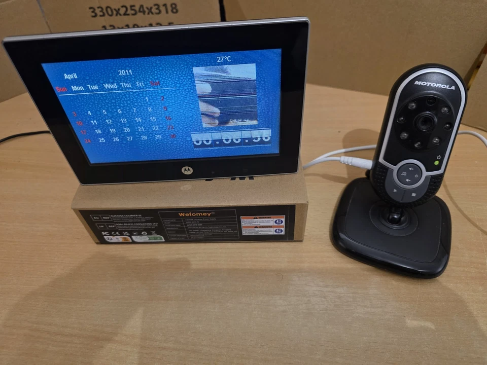 7" Motorola MFV700 Digital Photo Frame Slishow With Camera Baby Monitor Calender - Image 4 of 4