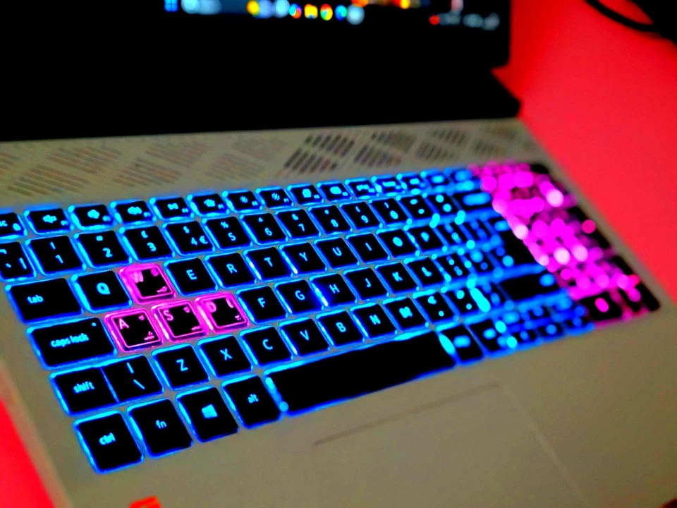 Dell Gaming Laptop 32GB RAM 2TB SSD NVIDIA GEFORCE RTX 3050 ( G15 Alienware ) - Image 4 of 4