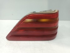 Feu arrière Mercedes 260