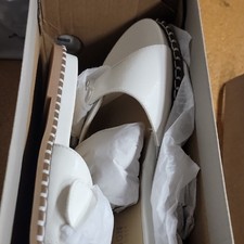 Kenneth Cole REACTION Women's Syrena Sandal, Ecru, Size 8 New in Box