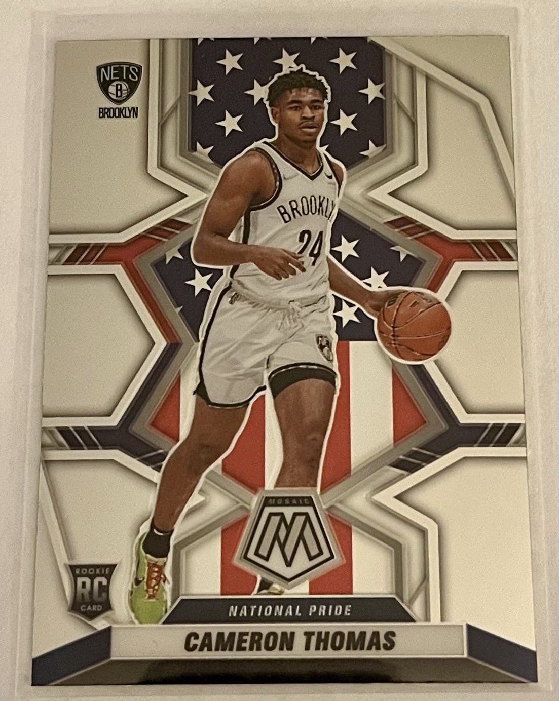 2021-22 Panini Mosaic Nets Cameron Thomas National Pride Rookie Card RC #255