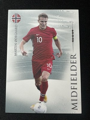 2023-24 Futera Unique Arsenal Norway Martin Odegaard Silver /69