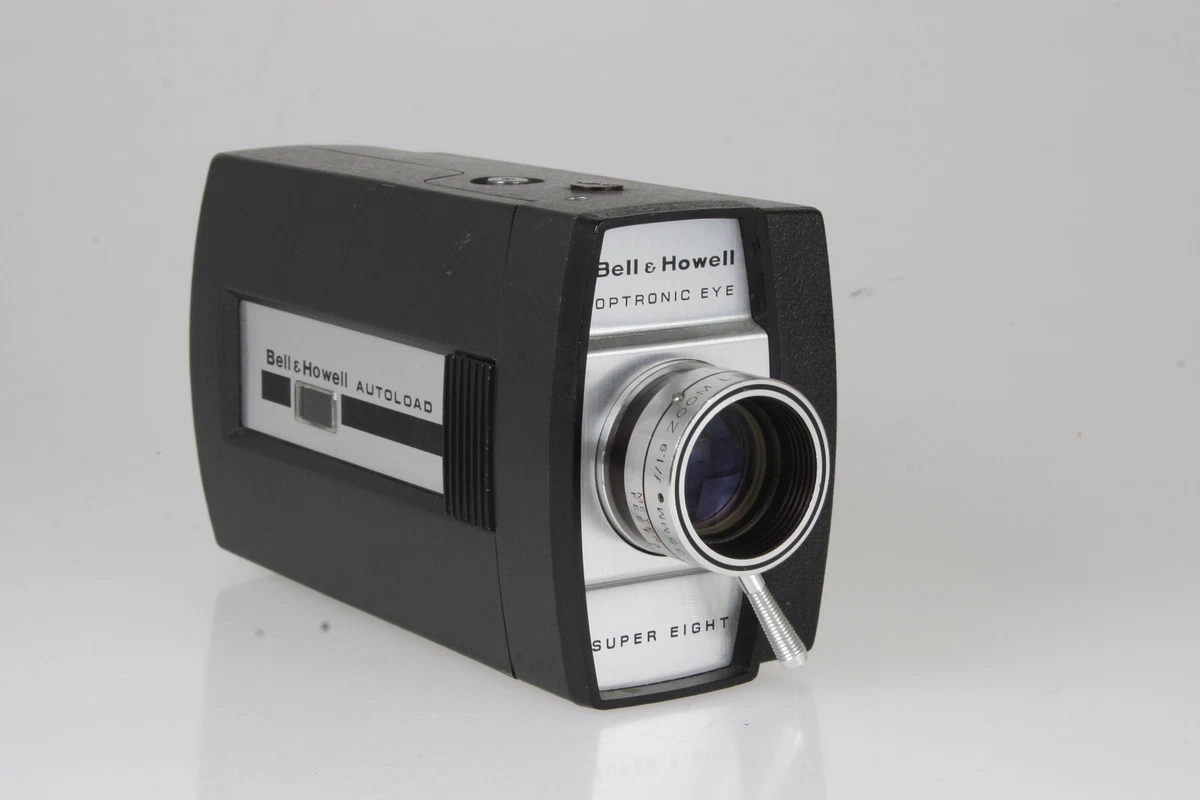3 x vintage 8mm movie cameras. A Bell & Howell Optronic - Catawiki