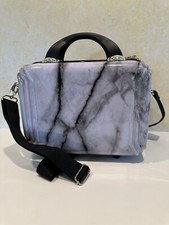 Triforce Elite Performance Travelware Hard Shell Beauty Case Marble Color. BR