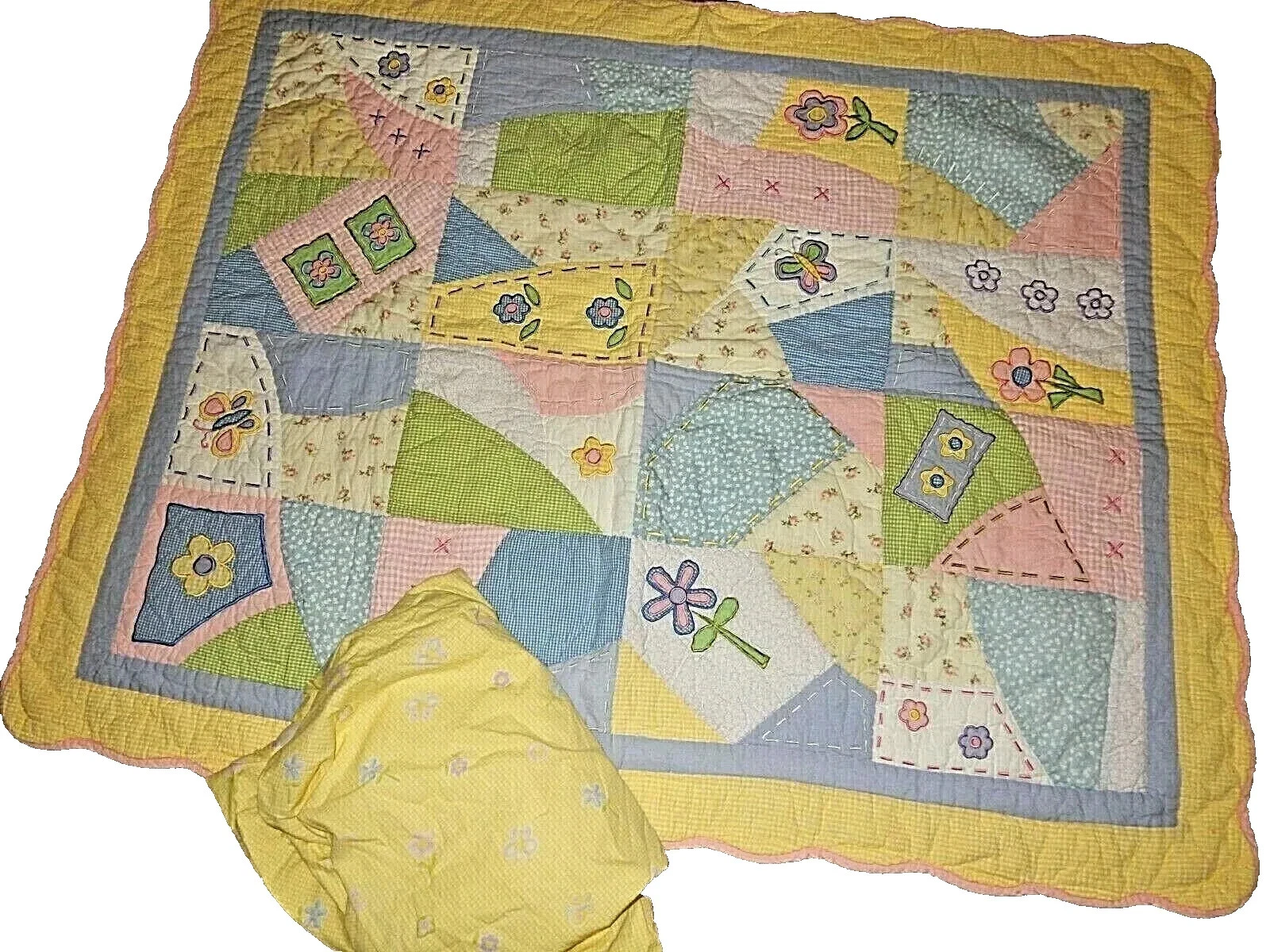 5J Vintage Kidsline Floral Flowers Quilted Crib Comforter & Fitted Sheet Set
Opens in a new window o