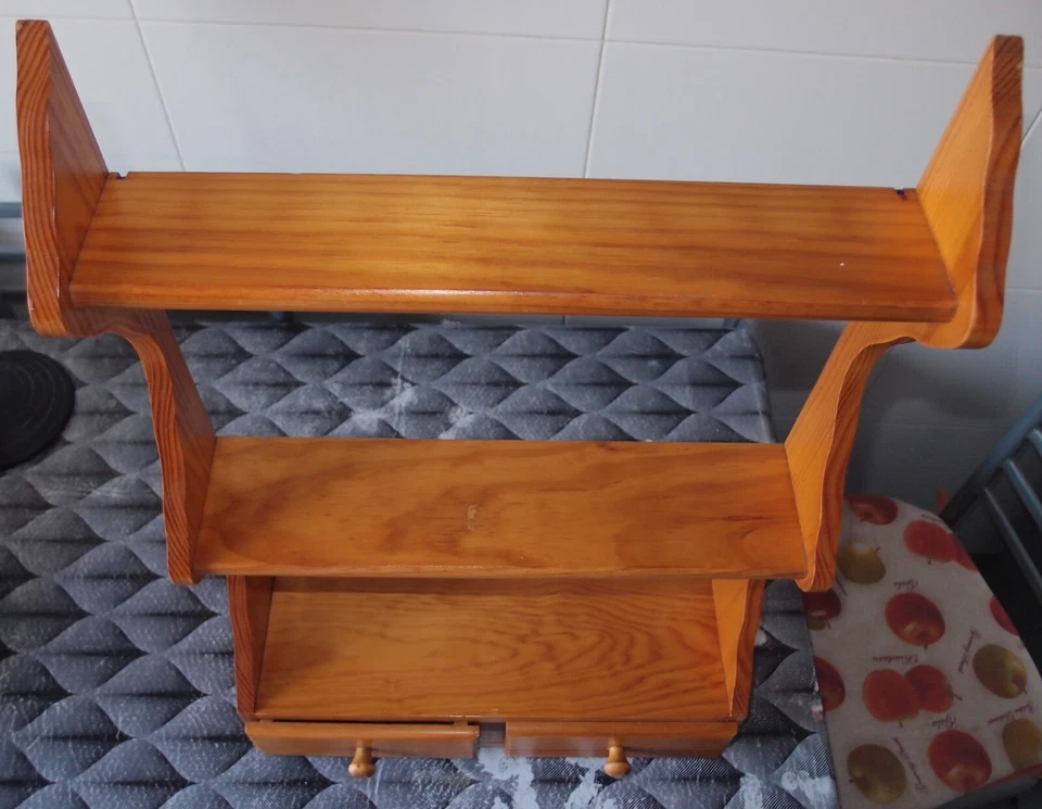 Estantería de madera de pino - Imagen 3 de 4