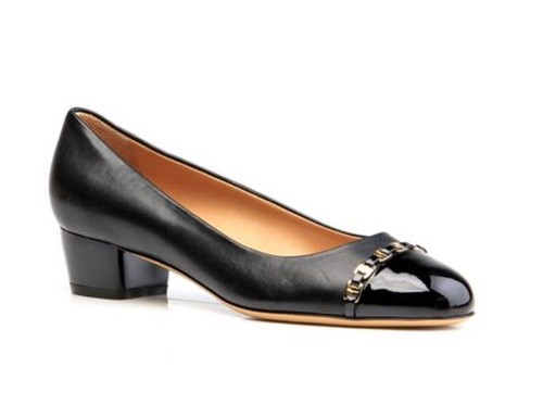 $ 875 Salvatore Ferragamo Pumps Vara Pim Kette schwarz Leder/Gold 6/7/8,5 C BREITE - Bild 7 von 11