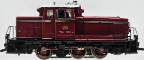 Märklin 3065 Diesellokomotive BR V 60/260 der DB – Spur H0 - Auhagen VP Au Box