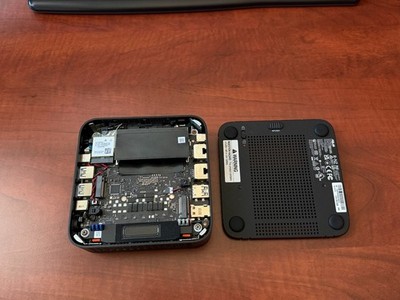 ASUS ExpertCenter PN54 Barebone Mini PC AMD  AI 5 340 Processor, R840 GPU