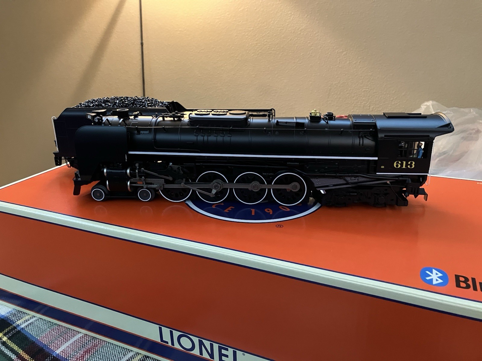 Lionel Legacy C&O Greenbrier #613 O Scale Model Train