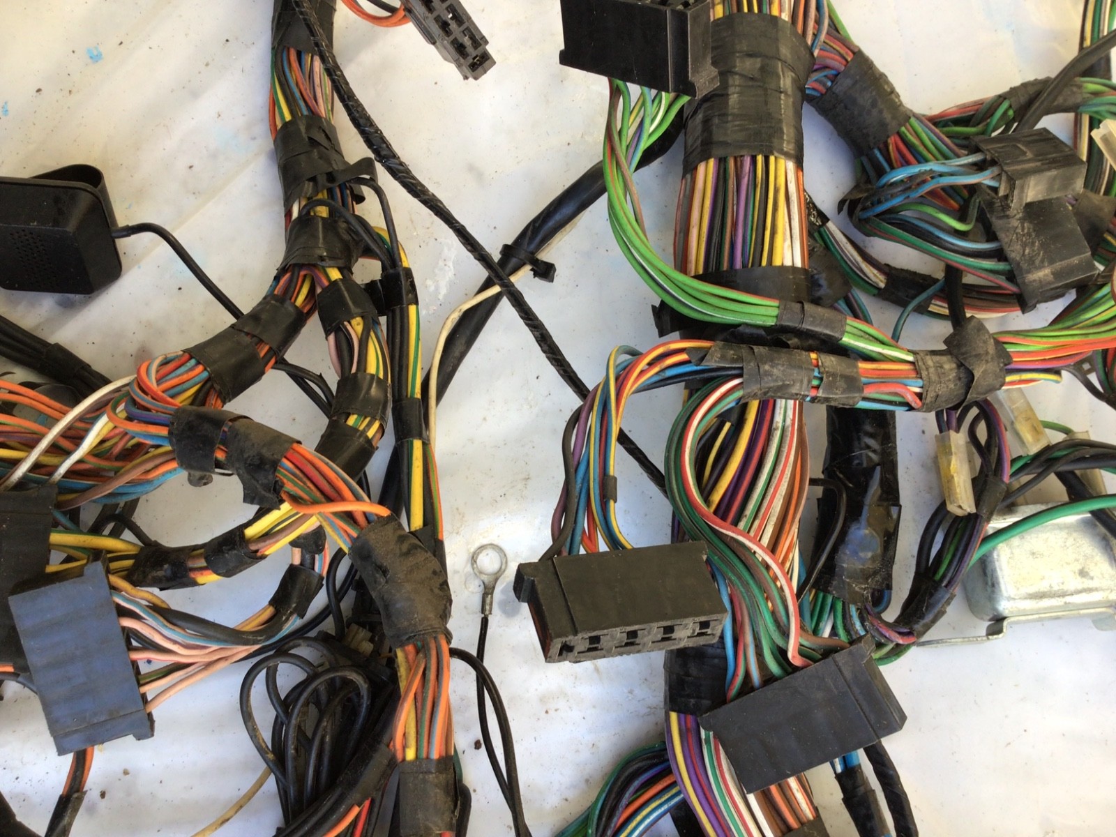 1966-80 Rolls Royce Silver Shadow Wraith II Front Lower Dash Wiring Harness