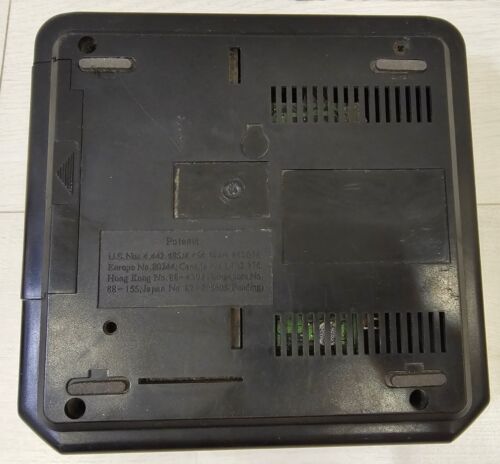 Sega Mega Drive 2 Vintage Retro 1990s TV Computer Game Console 16 bit for repair - Picture 10 of 11
