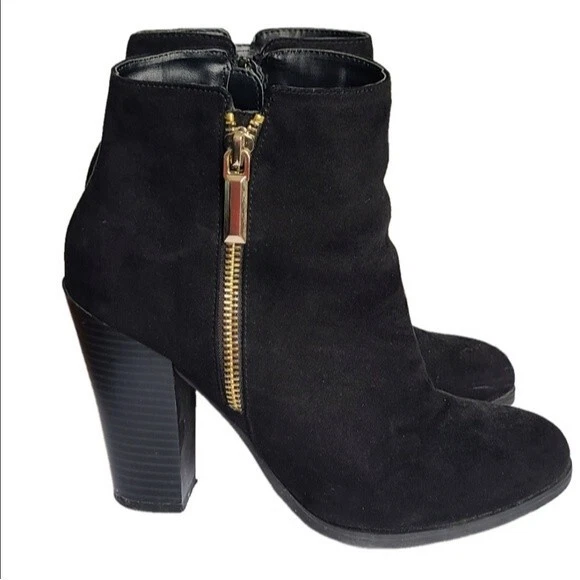 Call It Spring Vegan Suede Gold Zipper Black Bootie Chunky Heel Ankle Boots 6.5 - Image 3 of 4