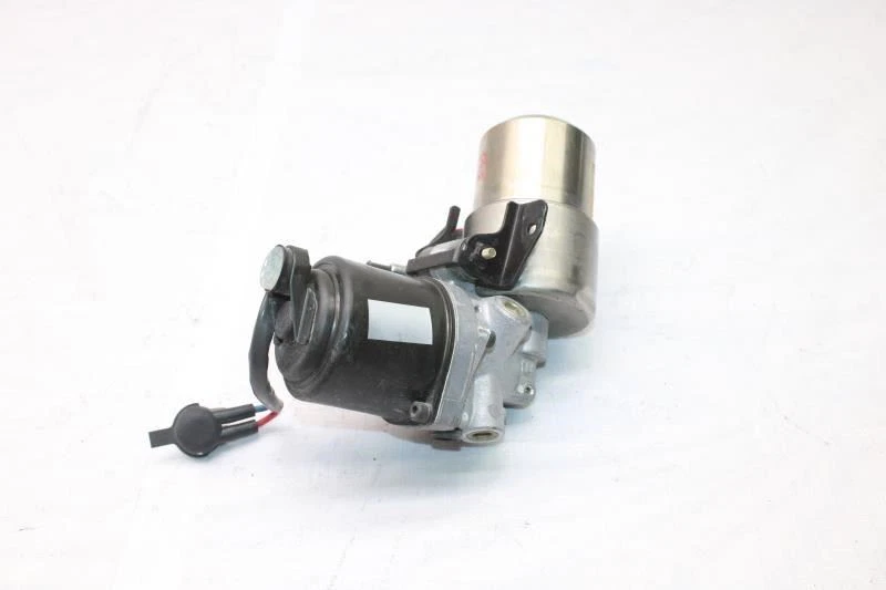 Lexus SC430 Z40 2002 convertible #340 refuerzo de freno motor bomba ABS Foto 3 de 4