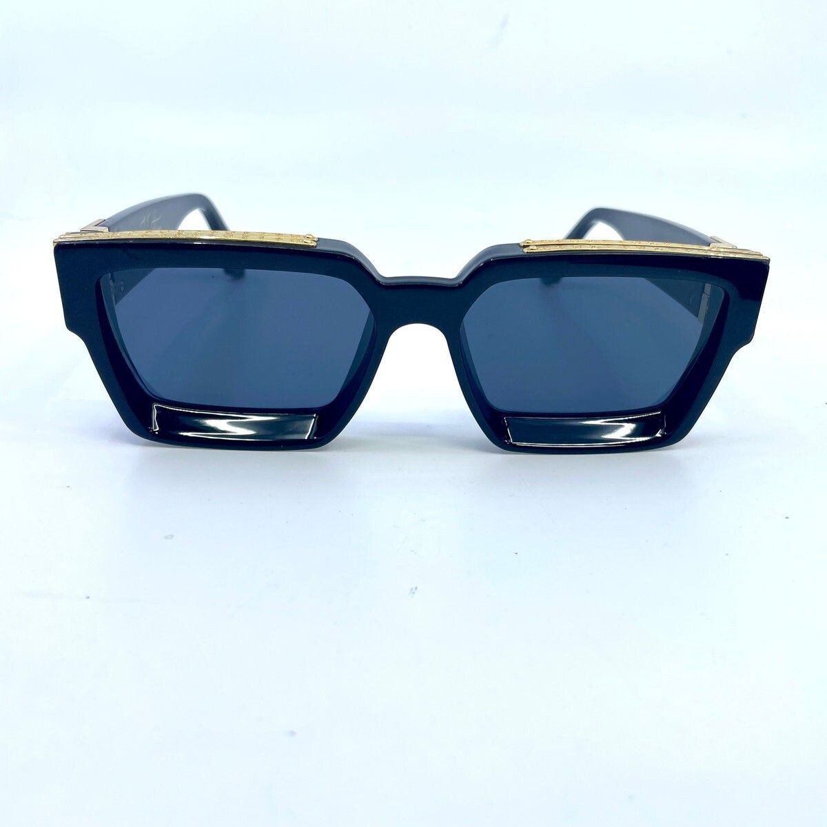 Louis Vuitton Sunglasses Z1165E Black | eBay Louis Vuitton Sunglasses Z1165E Black | eBay
