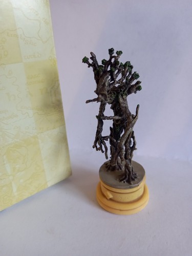 Eaglemoss Lord Of The Rings lovely Hand Painted Ent Figure New Boxed - Picture 1 of 9