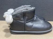 EMU Australia Water Resistant Short Winter Unisex Boots Silver NWOT