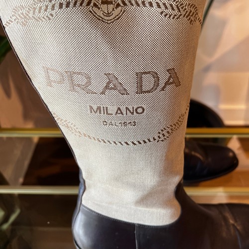 Stivali da equitazione in pelle con logo PRADA TG 39 - Foto 6 di 13