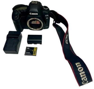 Canon EOS 5D Mark II 21.1MP Digital SLR Camera Body With Battery, Charger & Card